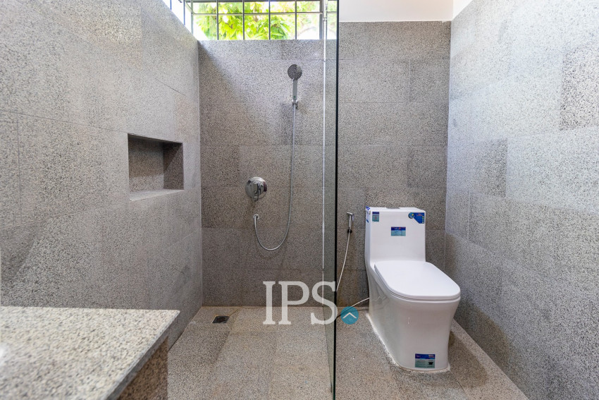 2 Bedroom House For Rent - Sangkat Siem Reap, Siem Reap