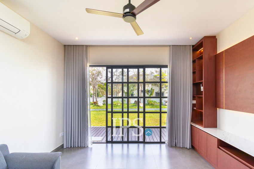 2 Bedroom House For Rent - Sangkat Siem Reap, Siem Reap