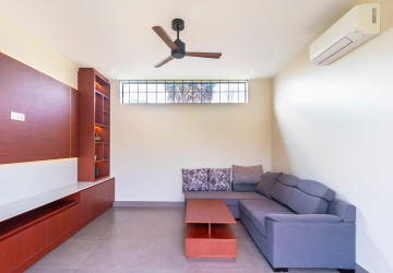 2 Bedroom House For Rent - Sangkat Siem Reap, Siem Reap thumbnail