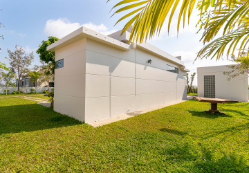 2 Bedroom House For Rent - Sangkat Siem Reap, Siem Reap thumbnail