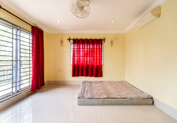 5 Bedroom House For Rent - Svay Dangkum, Siem Reap thumbnail