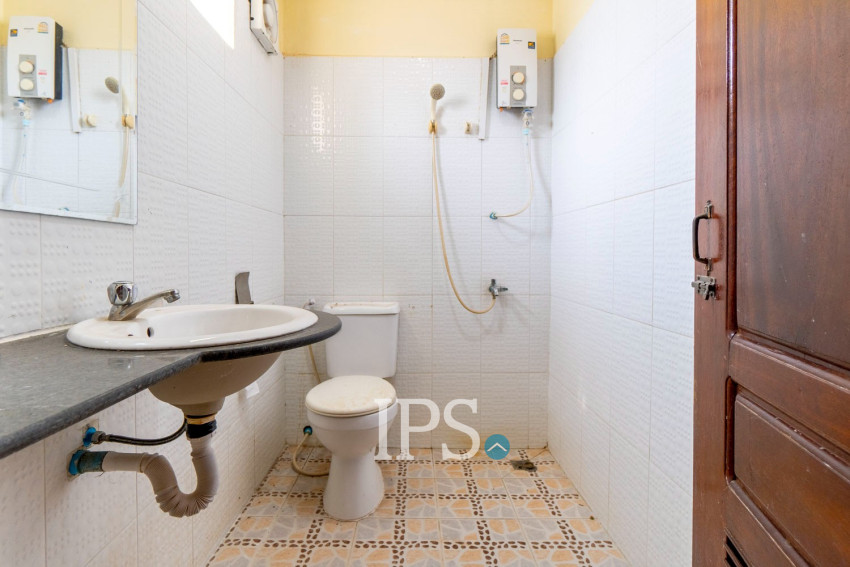 5 Bedroom House For Rent - Svay Dangkum, Siem Reap