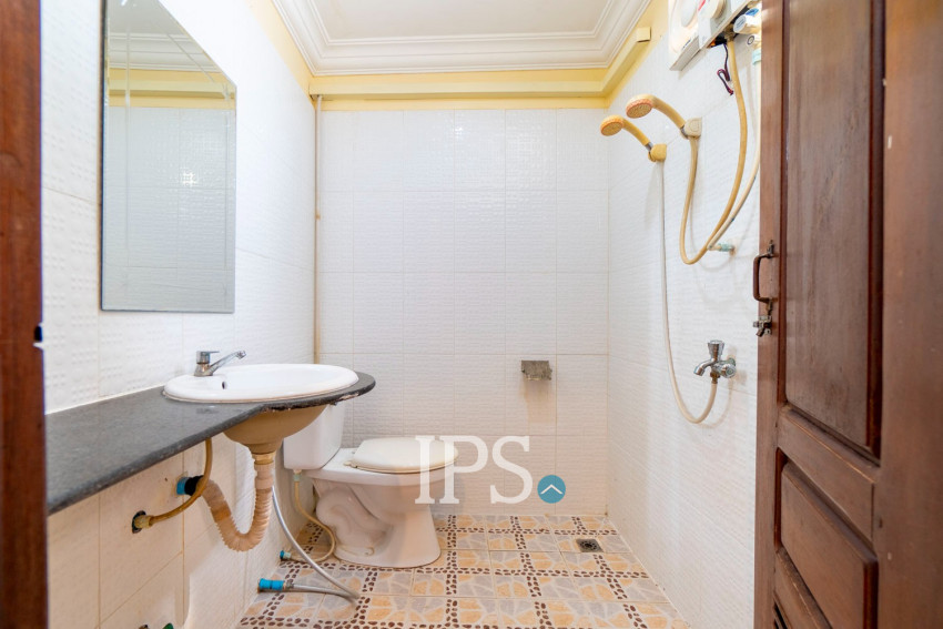 5 Bedroom House For Rent - Svay Dangkum, Siem Reap