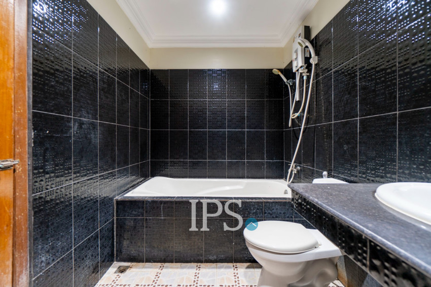 5 Bedroom House For Rent - Svay Dangkum, Siem Reap