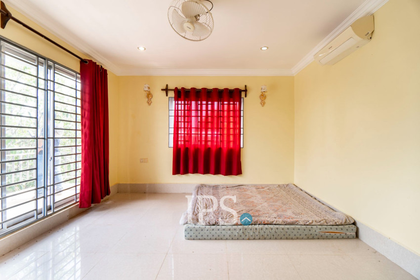 5 Bedroom House For Rent - Svay Dangkum, Siem Reap