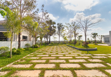 2 Bedroom House For Sale - Sangkat Siem Reap, Siem Reap thumbnail