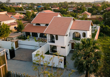 3 Bedroom Villa For Sale - Wat Chork, Svay Dangkum, Siem Reap thumbnail