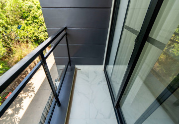 4 Bedroom Flat For Rent - Sala Kamreuk, Siem Reap thumbnail