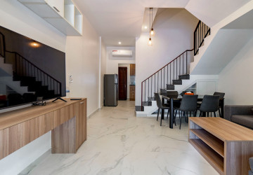 4 Bedroom Flat For Rent - Sala Kamreuk, Siem Reap thumbnail