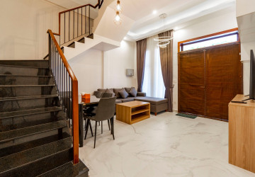 4 Bedroom Flat For Rent - Sala Kamreuk, Siem Reap thumbnail