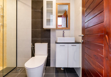 4 Bedroom Flat For Rent - Sala Kamreuk, Siem Reap thumbnail