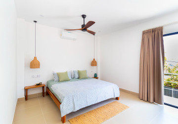 4 Bedroom Villa For Sale - Svay Dangkum, Siem Reap thumbnail