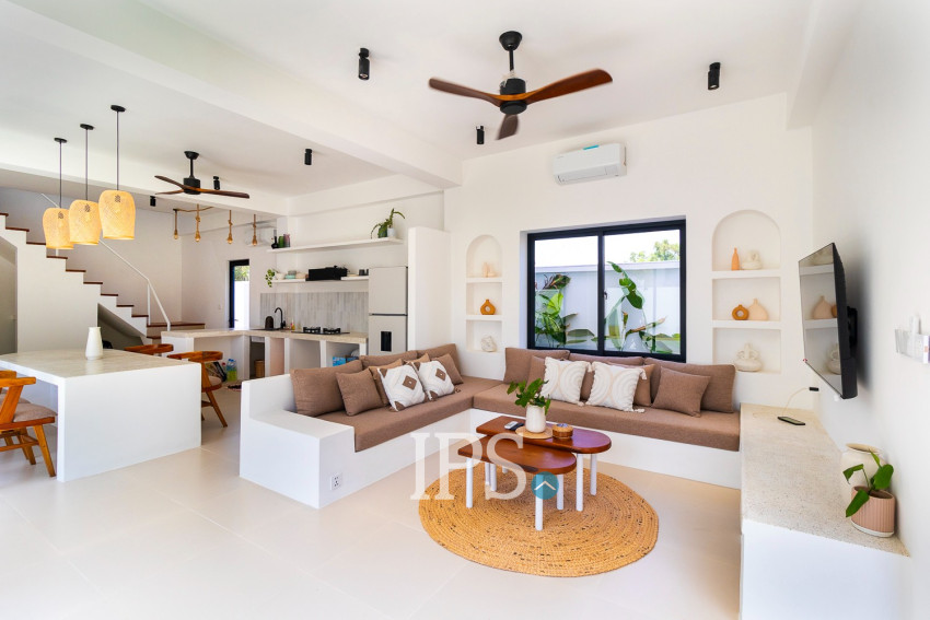 4 Bedroom Villa For Sale - Svay Dangkum, Siem Reap