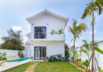 4 Bedroom Villa For Sale - Svay Dangkum, Siem Reap thumbnail