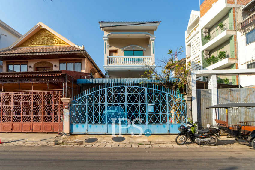 7 Bedroom Shophouse For Rent - Svay Dangkum, Siem Reap