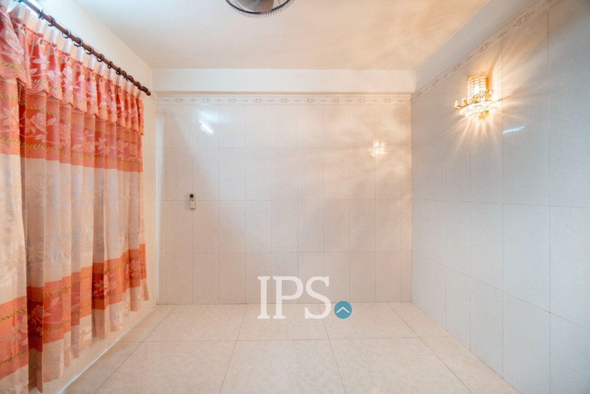 7 Bedroom Shophouse For Rent - Svay Dangkum, Siem Reap