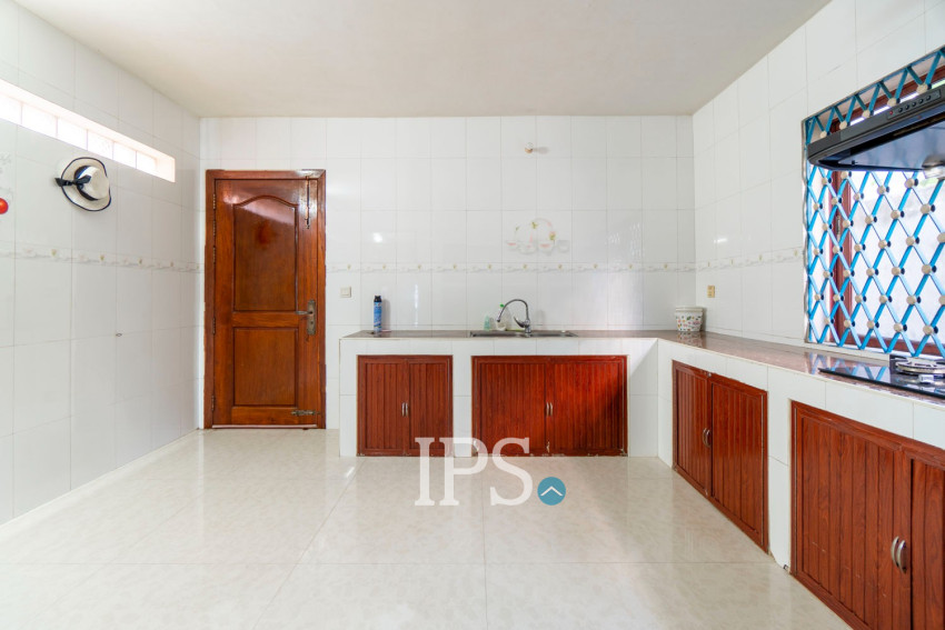 7 Bedroom Shophouse For Rent - Svay Dangkum, Siem Reap