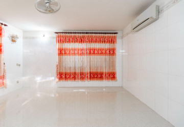 7 Bedroom Shophouse For Rent - Svay Dangkum, Siem Reap thumbnail