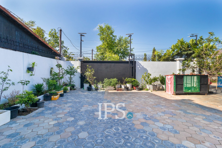 1 Bedroom House For Rent - Svay Dangkum, Siem Reap