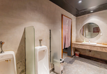 Restaurant Business For Sale - BKK1, Phnom Penh thumbnail