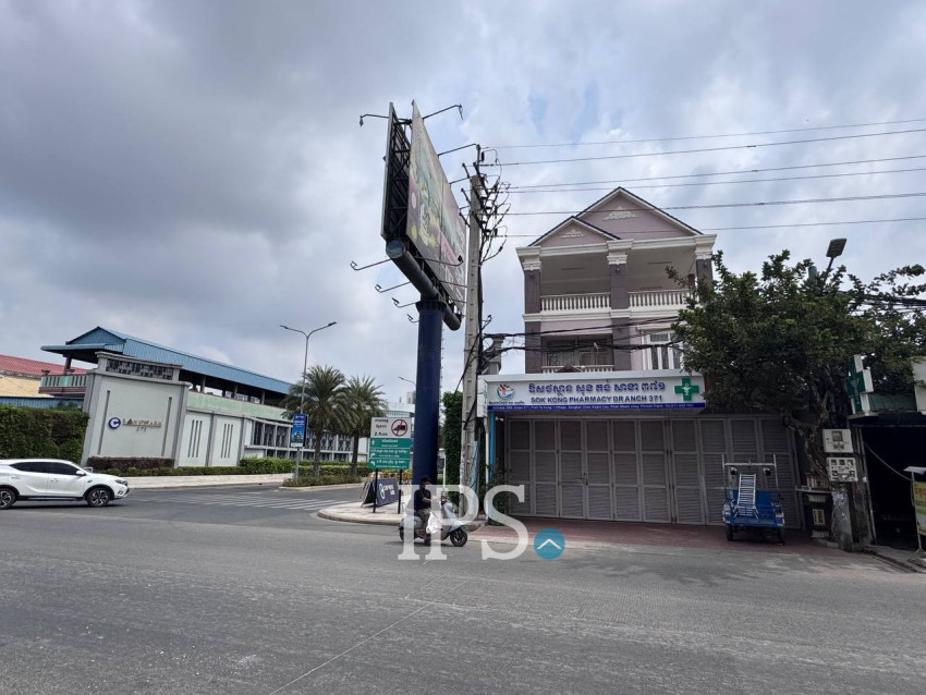 4 Bedroom Shophouse For Rent - Chip Mong 271, Chak Angrae Kraom, Phnom Penh
