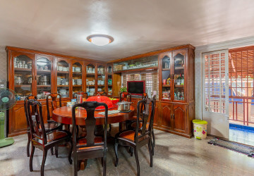 6 Bedroom Villa For Sale - Chip Mong 271, Chak Angrae Leu, Phnom Penh thumbnail