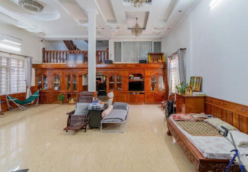 6 Bedroom Villa For Sale - Chip Mong 271, Chak Angrae Leu, Phnom Penh thumbnail