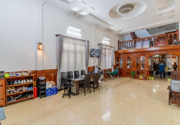 6 Bedroom Villa For Sale - Chip Mong 271, Chak Angrae Leu, Phnom Penh thumbnail