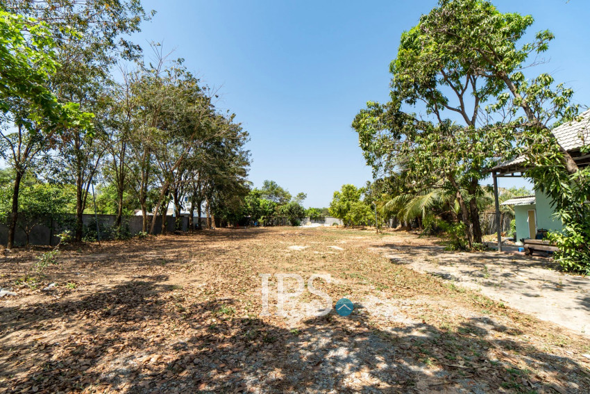 2,400 Sqm Commercial Land For Rent - Slor Kram, Siem Reap