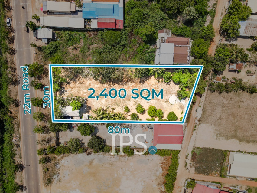 ដីពាណិជ្ជកម្មទំហំ 2,400 ម៉ែត្រការ៉េ សម្រាប់ជួល - ស្លរក្រាម សៀមរាប