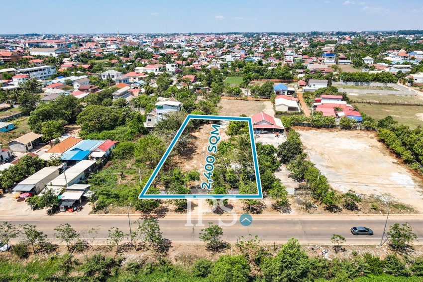 ដីពាណិជ្ជកម្មទំហំ 2,400 ម៉ែត្រការ៉េ សម្រាប់ជួល - ស្លរក្រាម សៀមរាប