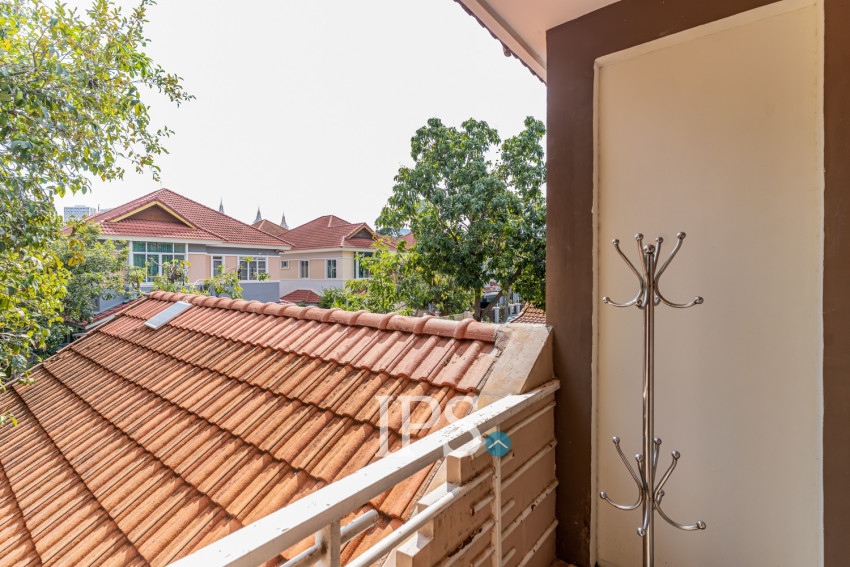 4 Bedroom Twin Villa For Rent - Bassac Garden City, Tonle Bassac, Phnom Penh