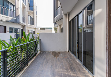 5 Bedroom Linked House For Rent - The Palm, Nirouth, Phnom Penh thumbnail