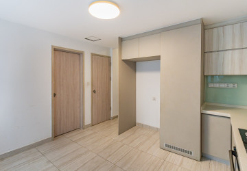 5 Bedroom Linked House For Rent - The Palm, Nirouth, Phnom Penh thumbnail