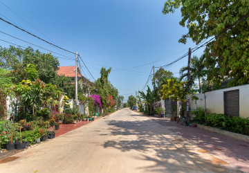 1 Bedroom Serviced Apartment For Rent - Svay Dangkum, Siem Reap thumbnail