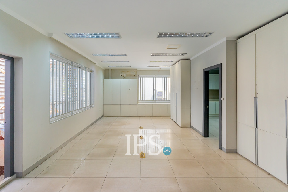 259 Sqm Commercial Building For Rent - Veal Vong, Phnom Penh - Image 15