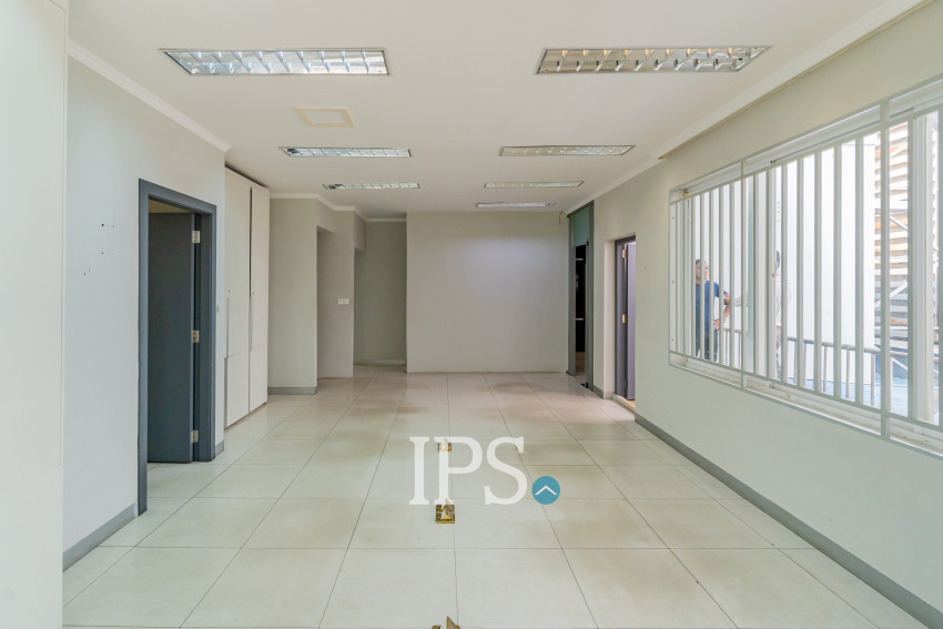 259 Sqm Commercial Building For Rent - Veal Vong, Phnom Penh