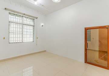 9 Room Commercial Villa For Rent - Toul Tum Poung 1, Phnom Penh thumbnail