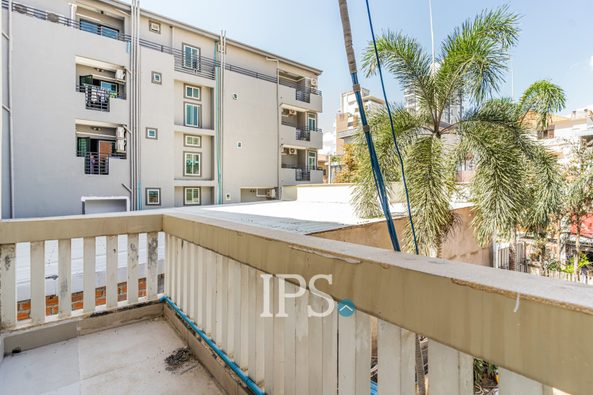 9 Room Commercial Villa For Rent - Toul Tum Poung 1, Phnom Penh