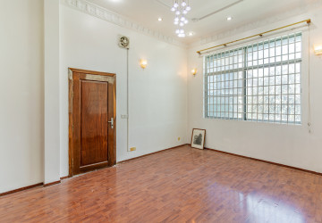 9 Room Commercial Villa For Rent - Toul Tum Poung 1, Phnom Penh thumbnail