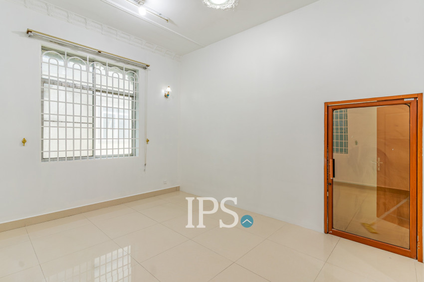 9 Room Commercial Villa For Rent - Toul Tum Poung 1, Phnom Penh
