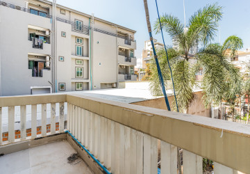 9 Room Commercial Villa For Rent - Toul Tum Poung 1, Phnom Penh thumbnail