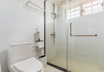 4 Bedroom Villa For Rent - Bassac Garden City, Tonle Bassac, Phnom Penh thumbnail