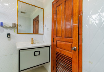 4 Bedroom Villa For Rent - Bassac Garden City, Tonle Bassac, Phnom Penh thumbnail