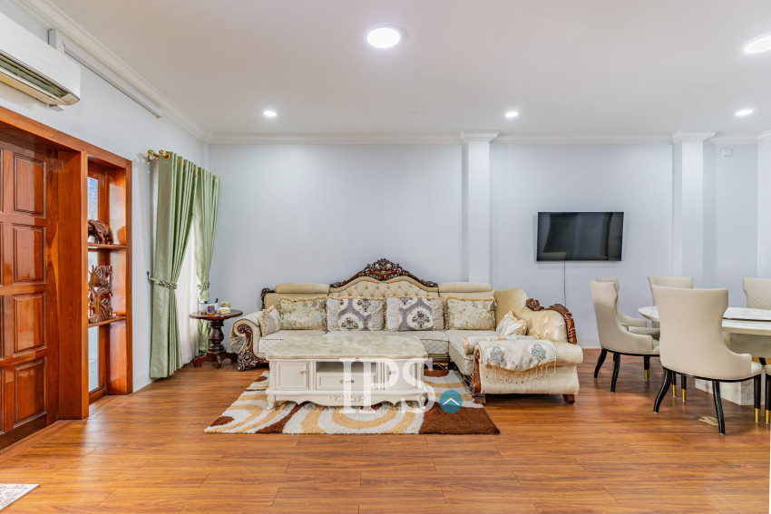 4 Bedroom Villa For Rent - Bassac Garden City, Tonle Bassac, Phnom Penh