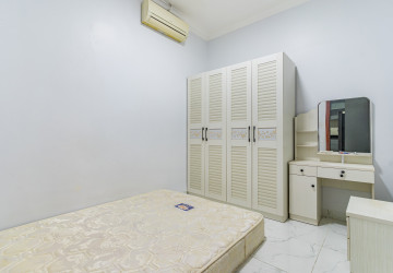 4 Bedroom Villa For Rent - Bassac Garden City, Tonle Bassac, Phnom Penh thumbnail