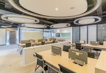 299.63 Sqm Office For Rent - Tonle Bassac, Phnom Penh thumbnail