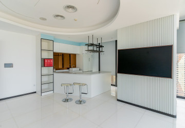 299.63 Sqm Office For Rent - Tonle Bassac, Phnom Penh thumbnail