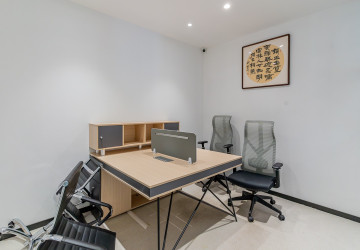 299.63 Sqm Office For Rent - Tonle Bassac, Phnom Penh thumbnail