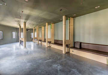 665 Sqm Commercial Building For Rent - Phsar Kandal 1, Phnom Penh thumbnail